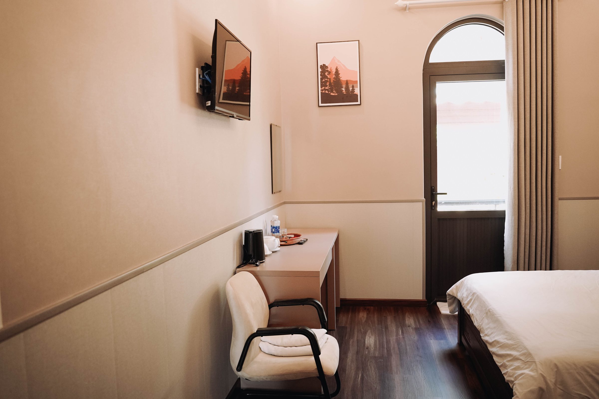 Superior Balcony Room – GIA AN Hotel Dalat
